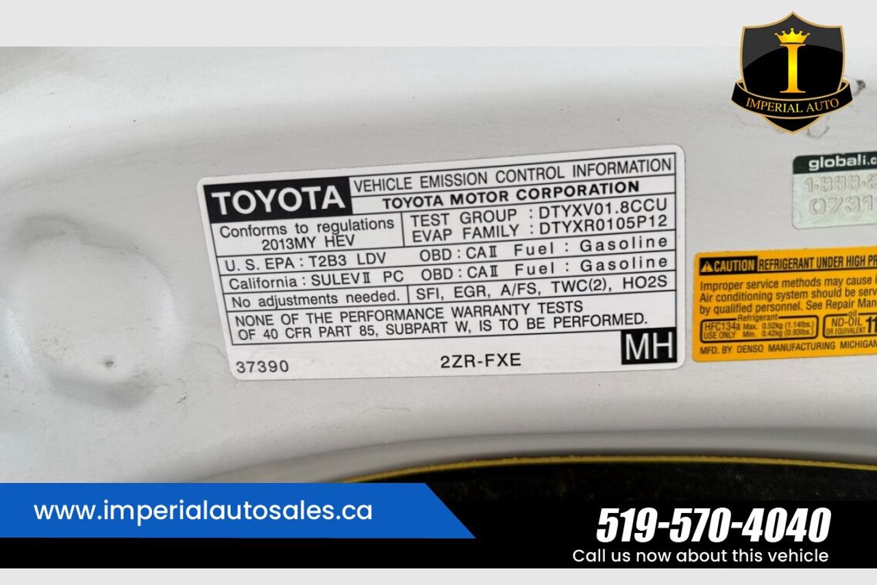 2013 Toyota Prius V Hybrid-Hatchback Photo