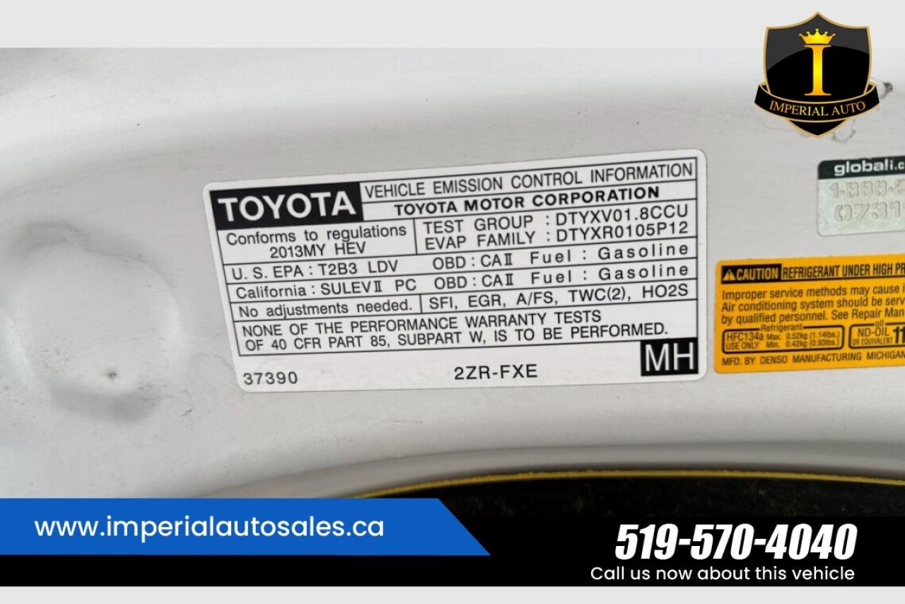 2013 Toyota Prius V Hybrid-Hatchback Photo