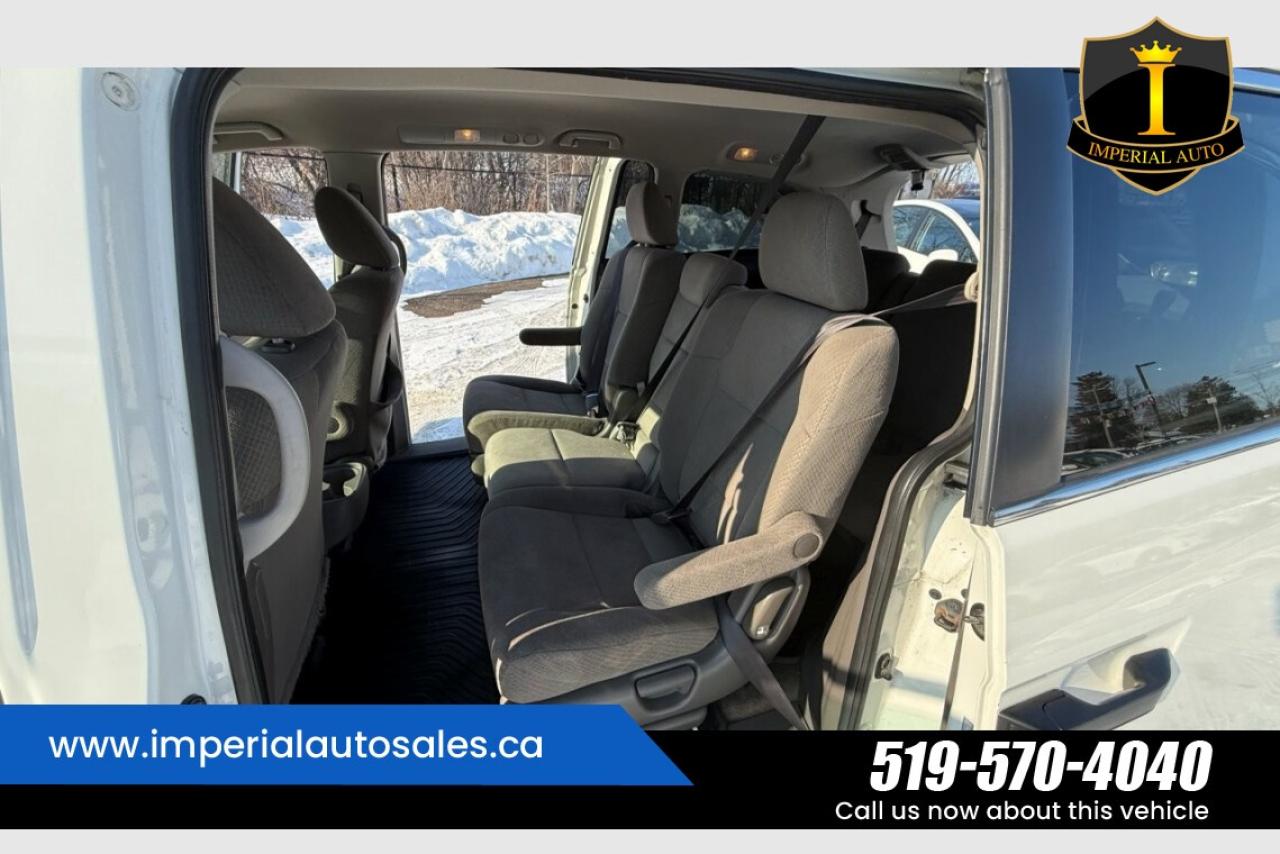 2016 Honda Odyssey SE Photo