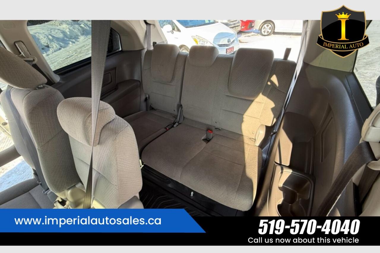 2016 Honda Odyssey SE Photo