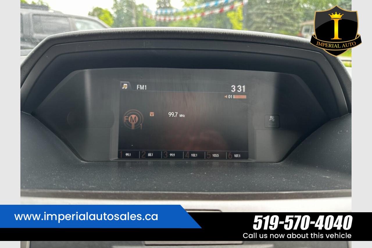 2016 Honda Odyssey SE Photo