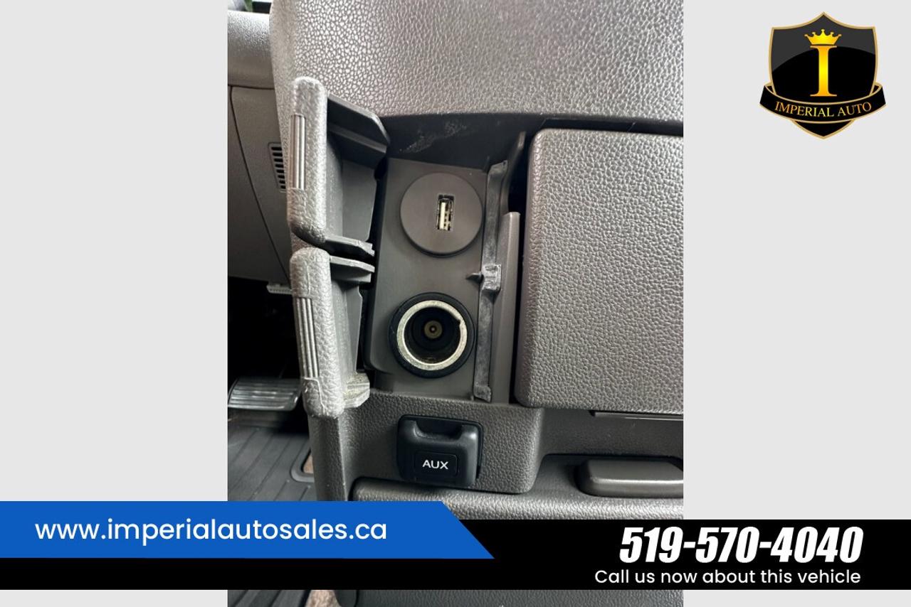 2016 Honda Odyssey SE Photo