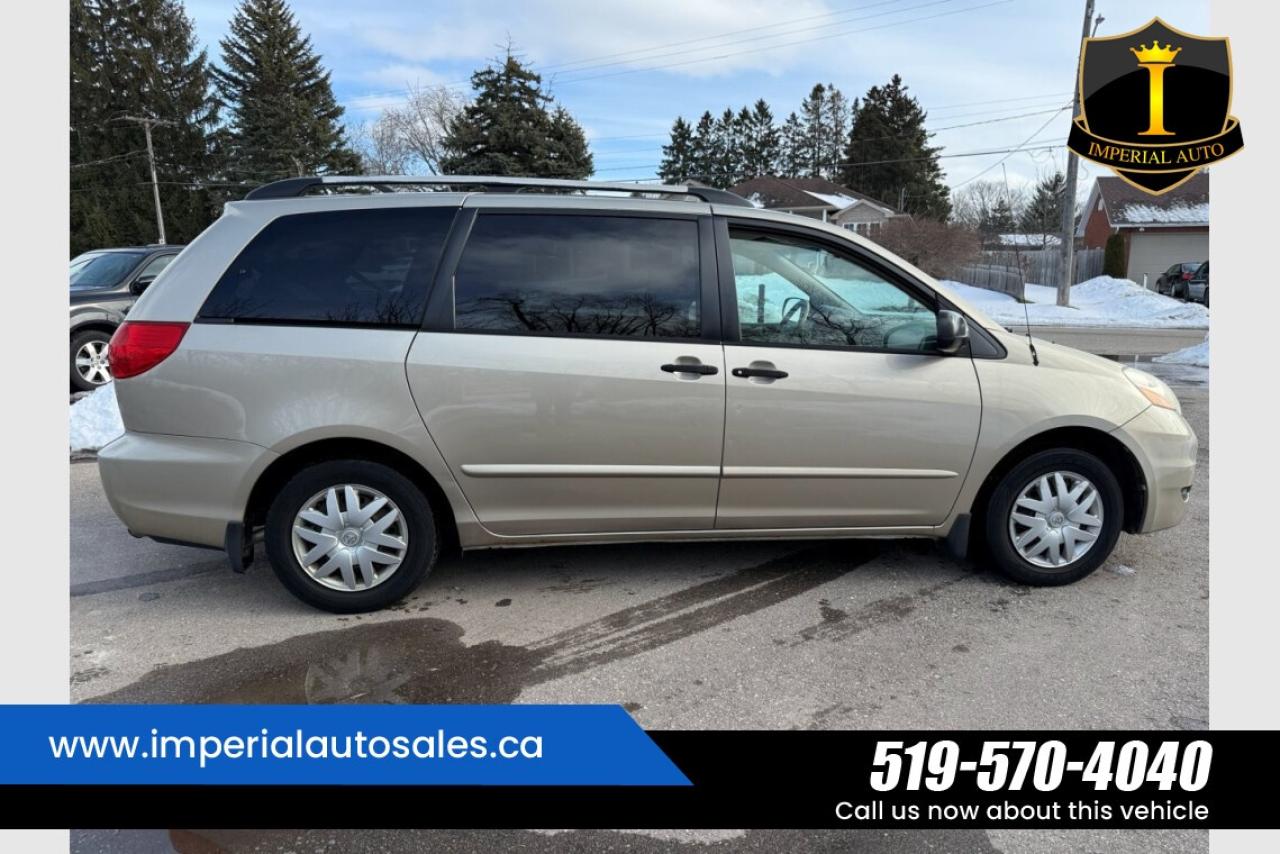 2009 Toyota Sienna CE= "AS IS" SPECIAL Photo