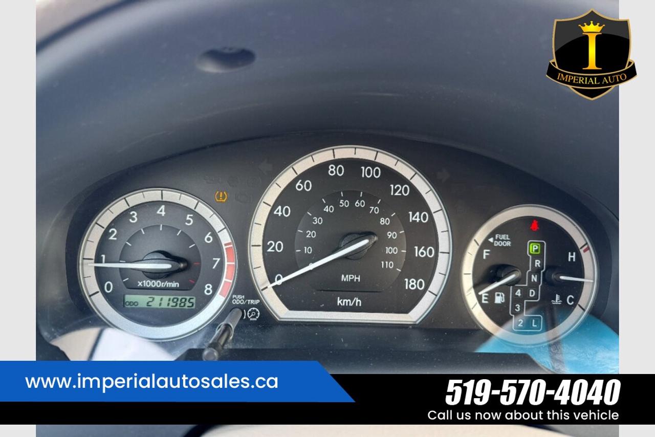 2009 Toyota Sienna CE= "AS IS" SPECIAL Photo