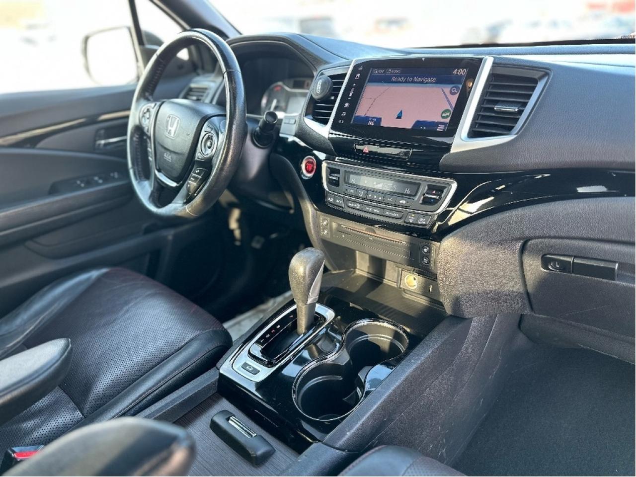 2018 Honda Ridgeline Black Edition Photo