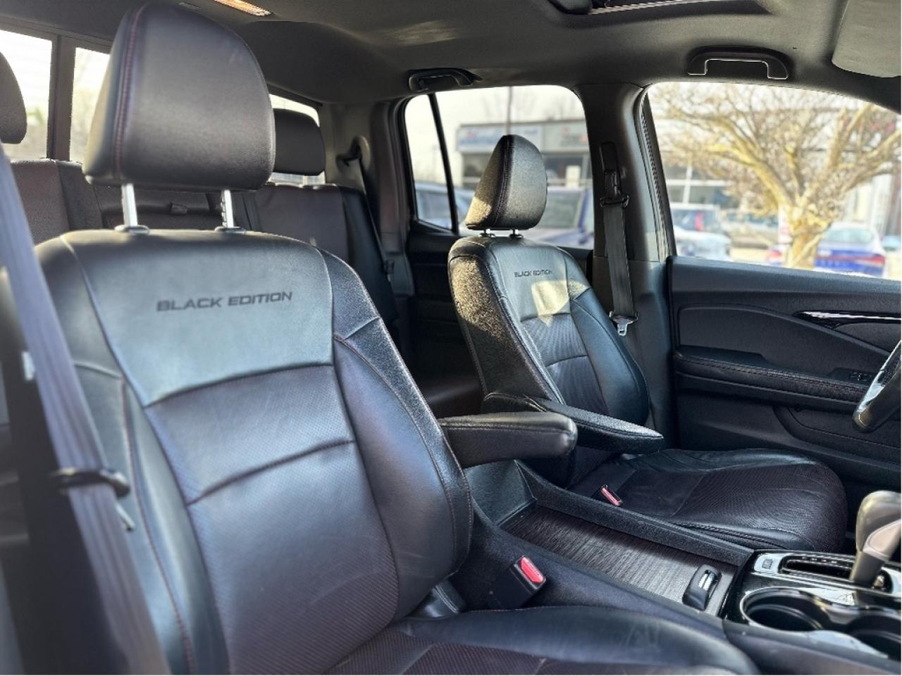 2018 Honda Ridgeline Black Edition Photo