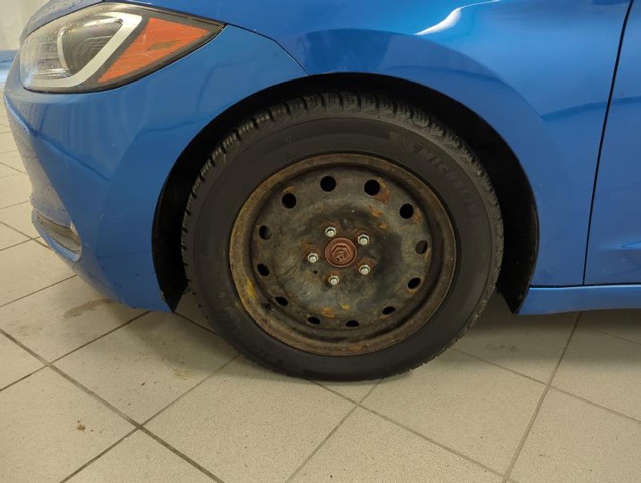 13682885