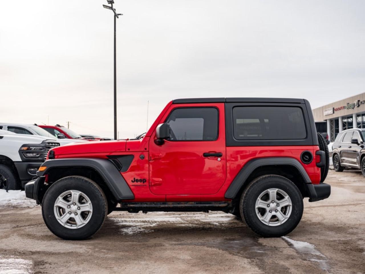 2022 Jeep Wrangler Sport S Photo4