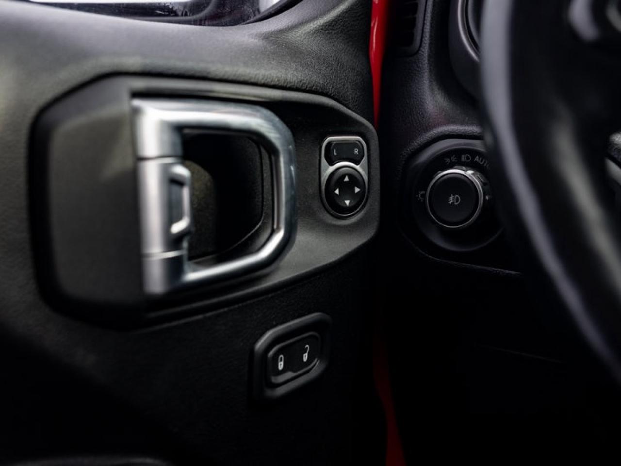 2022 Jeep Wrangler Sport S Photo