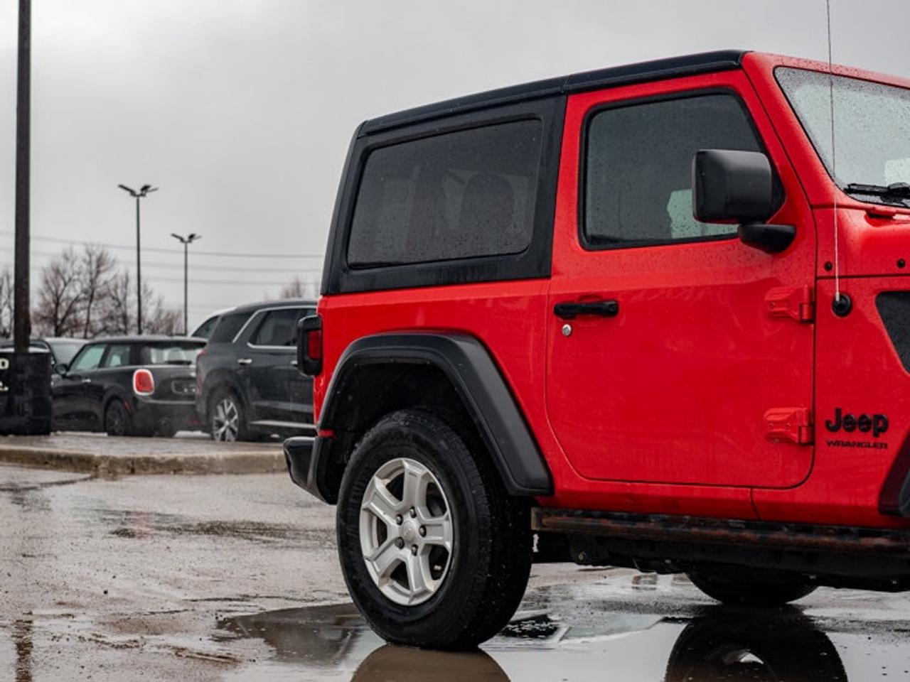 2022 Jeep Wrangler Sport S Photo