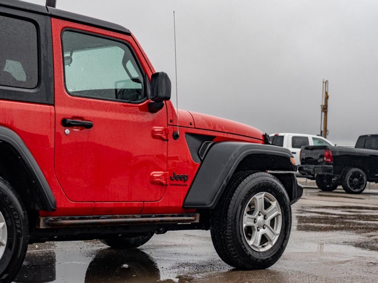 2022 Jeep Wrangler Sport S Photo