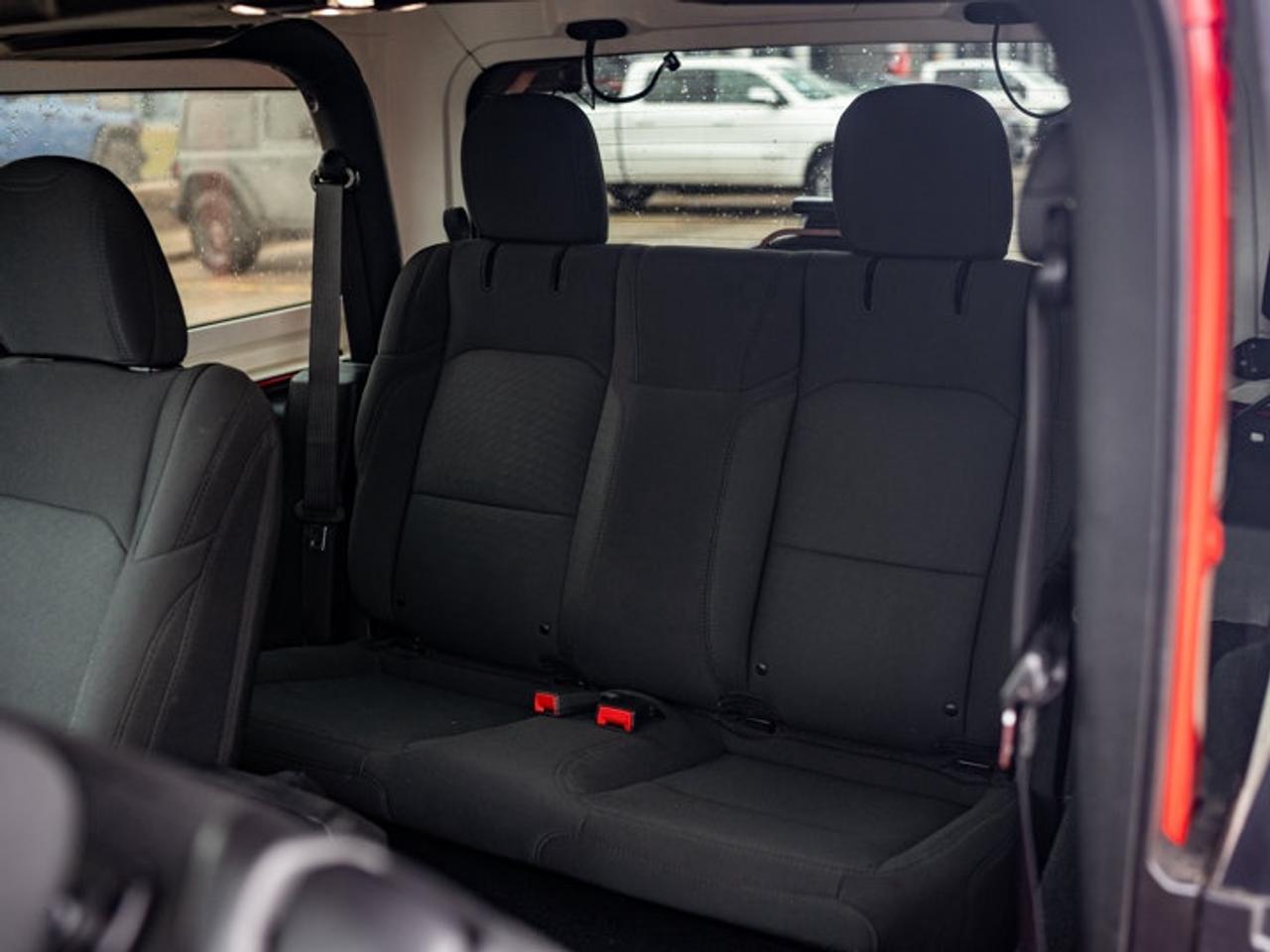 2022 Jeep Wrangler Sport S Photo