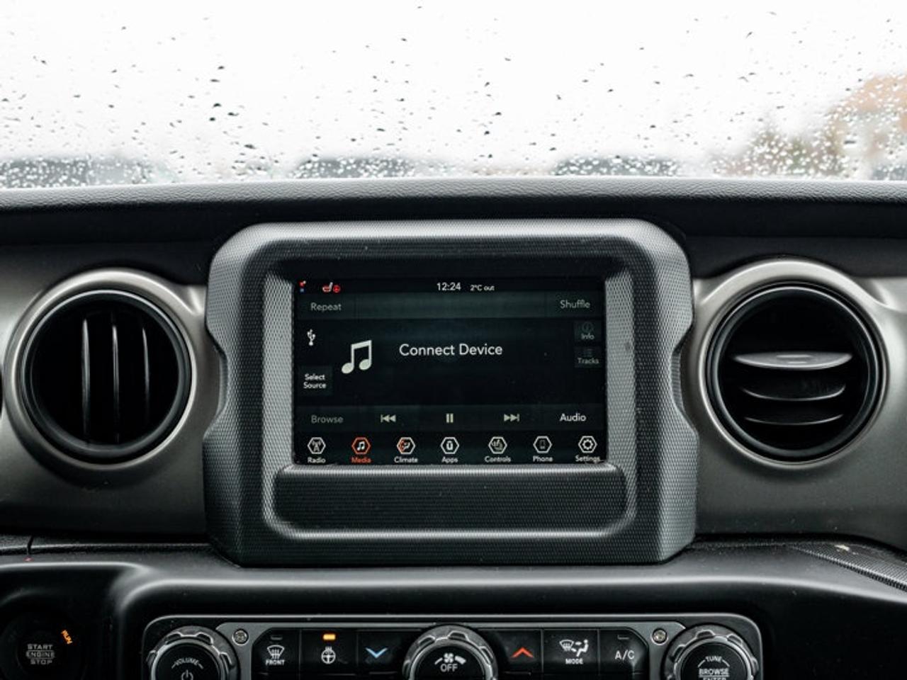 2022 Jeep Wrangler Sport S Photo