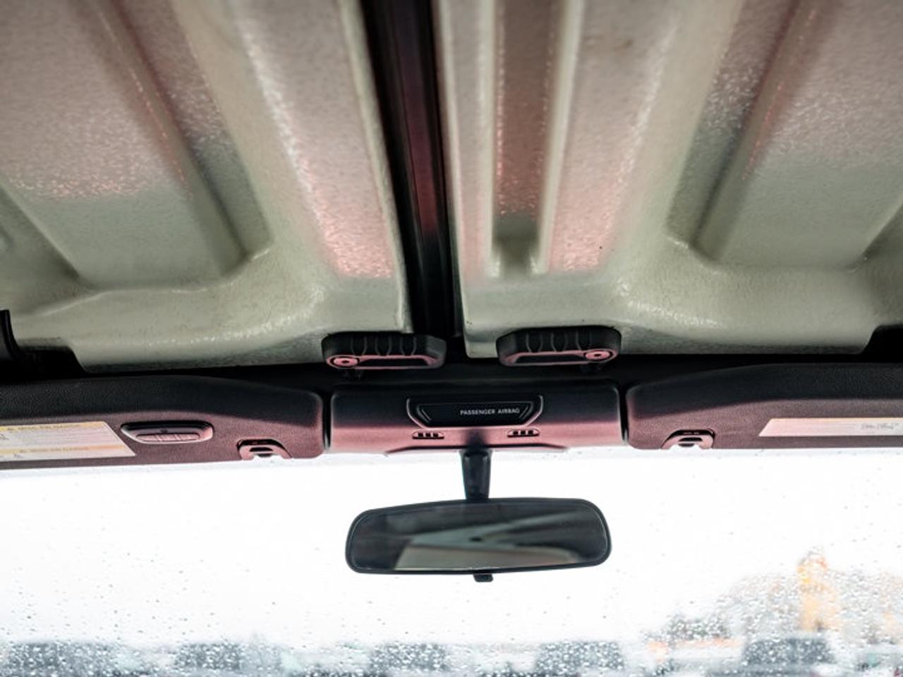 2022 Jeep Wrangler Sport S Photo