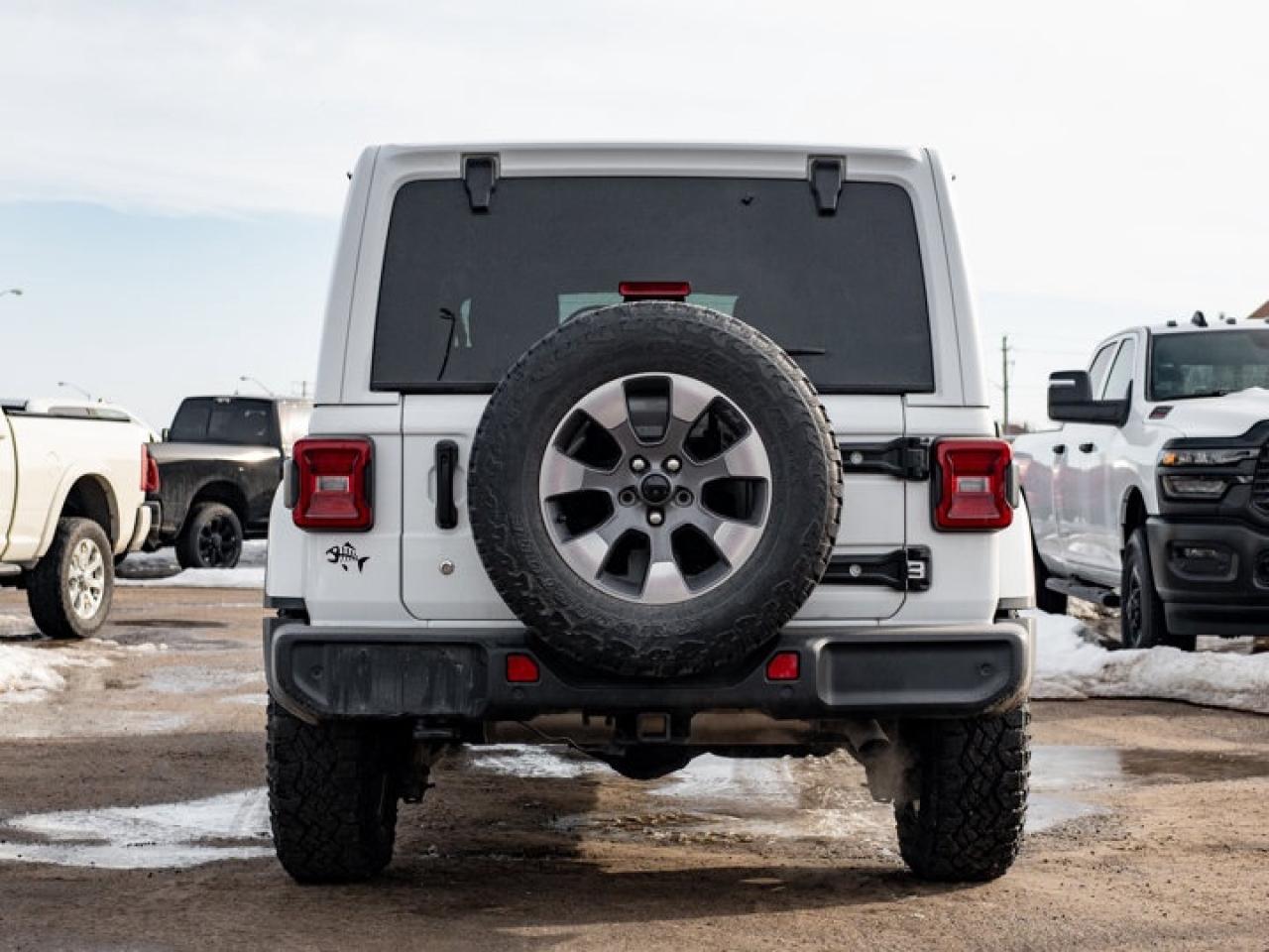 2019 Jeep Wrangler Unlimited Sahara Photo