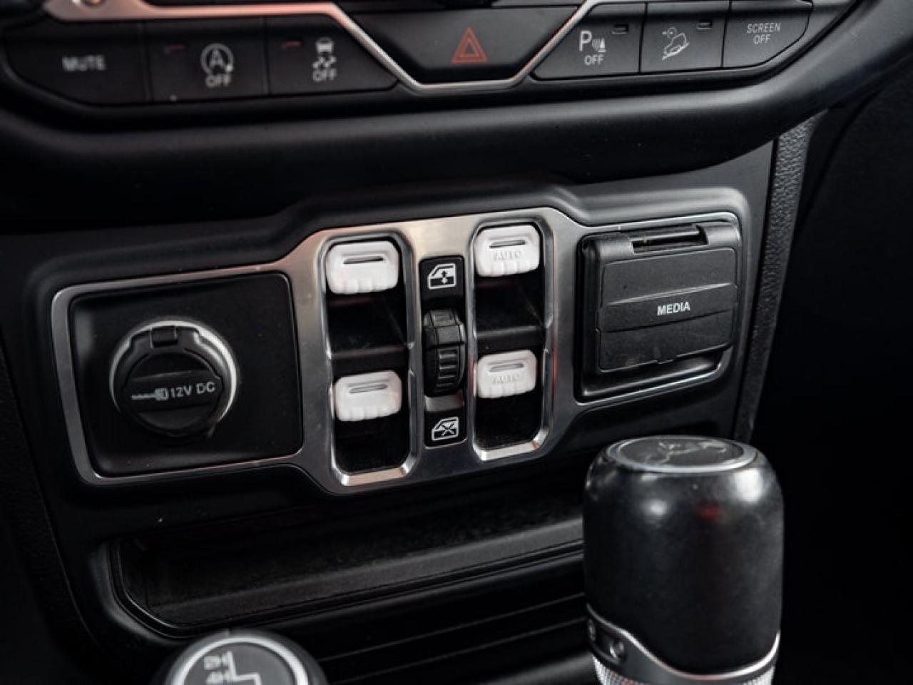 2019 Jeep Wrangler Unlimited Sahara Photo