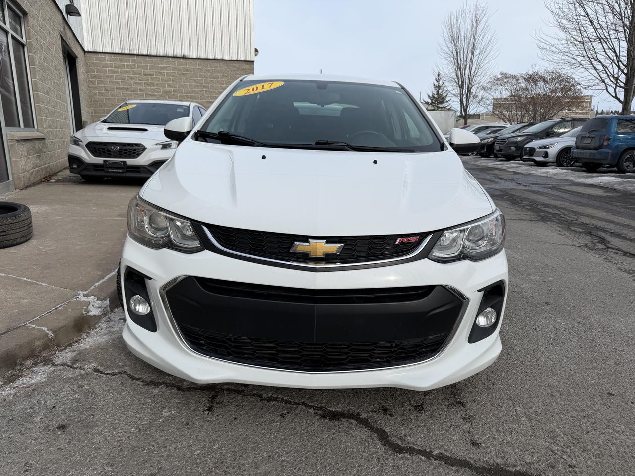 2017 Chevrolet Sonic LT - LOW KM, AUTO, SUNROOF, HEATED SEATS, B/U CAM! Photo