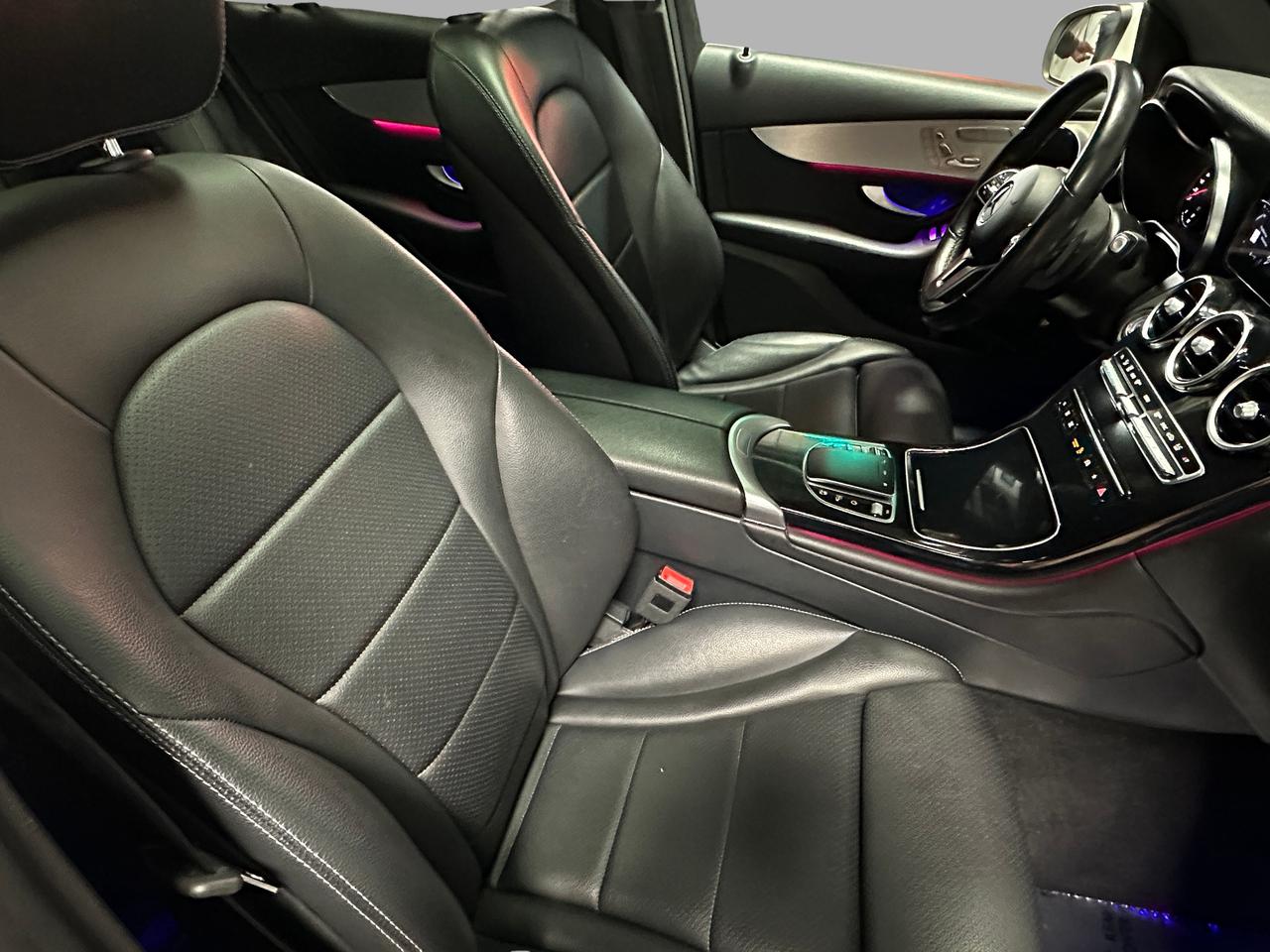 2022 Mercedes-Benz GLC-Class GLC 300 Photo