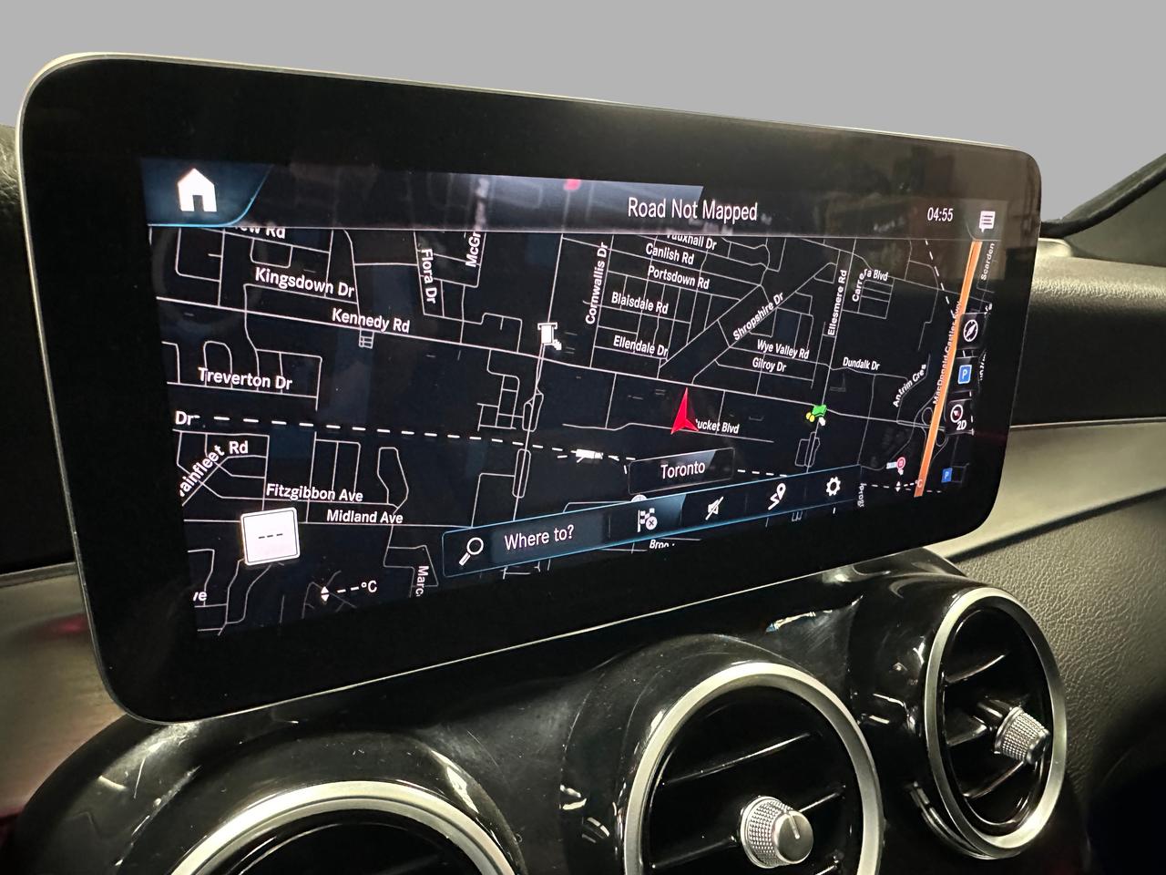 2022 Mercedes-Benz GLC-Class GLC 300 Photo