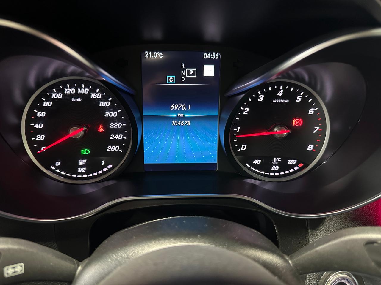 2022 Mercedes-Benz GLC-Class GLC 300 Photo