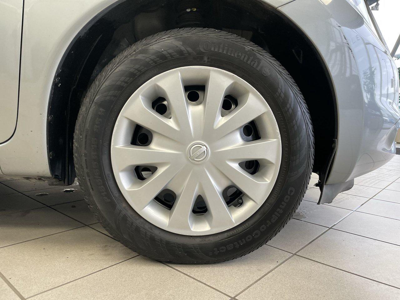 13683533