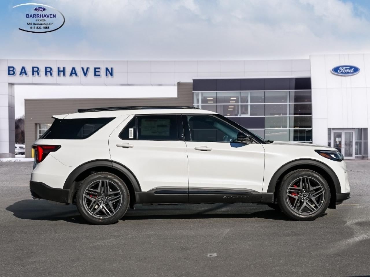 2025 Ford Explorer ST Photo