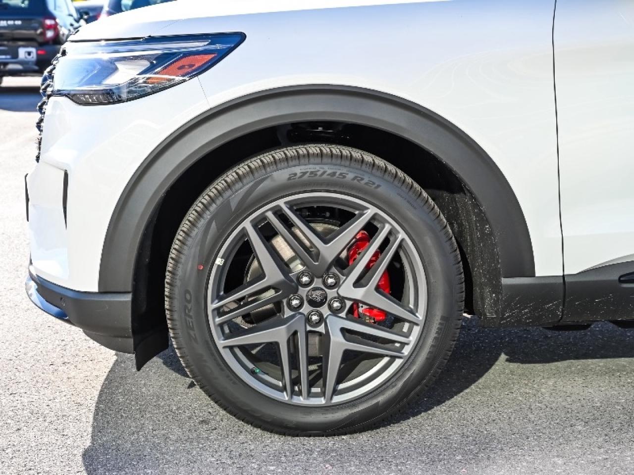 2025 Ford Explorer ST Photo