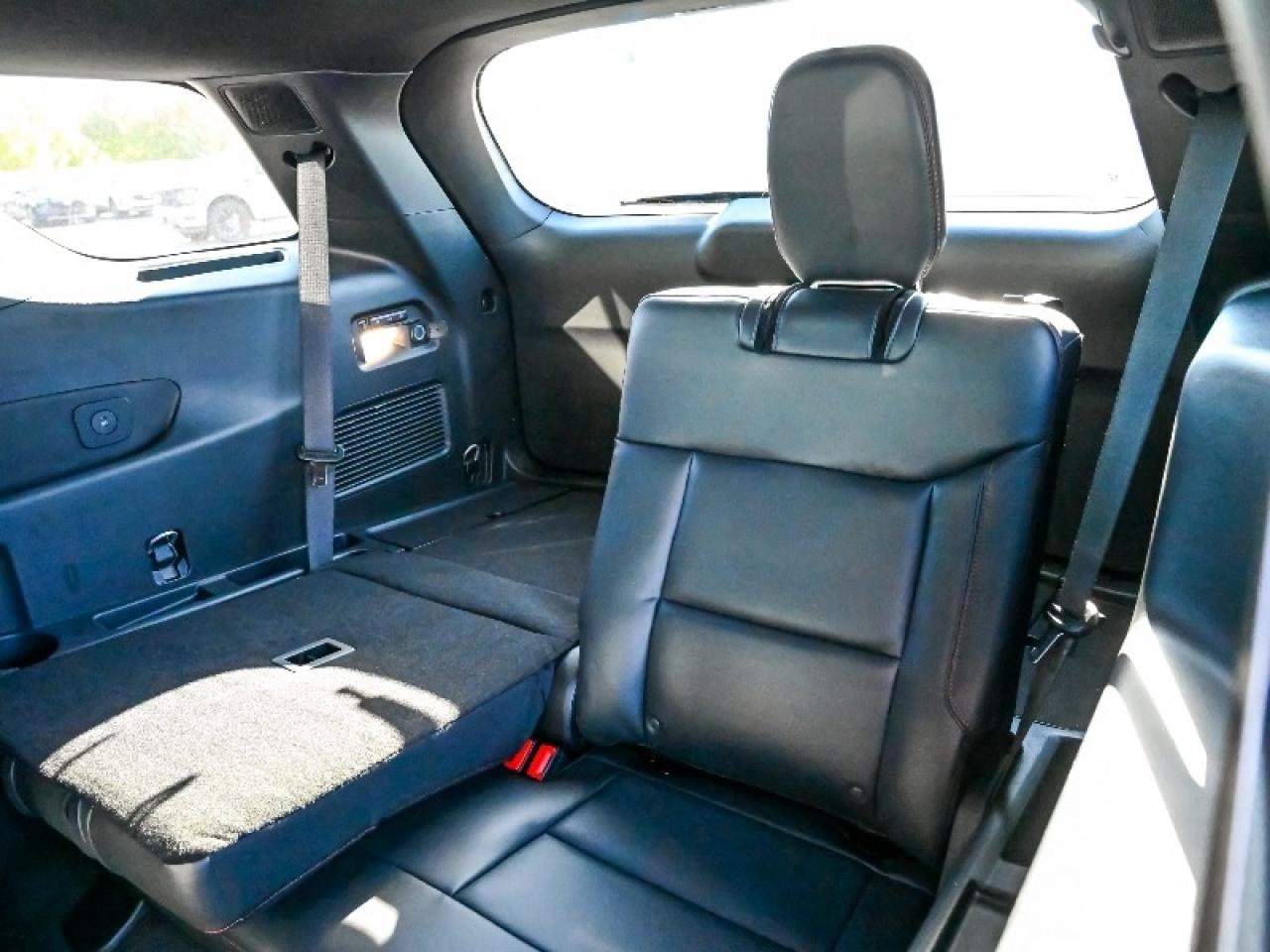 2025 Ford Explorer ST Photo