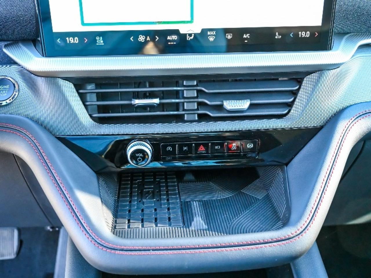 2025 Ford Explorer ST Photo