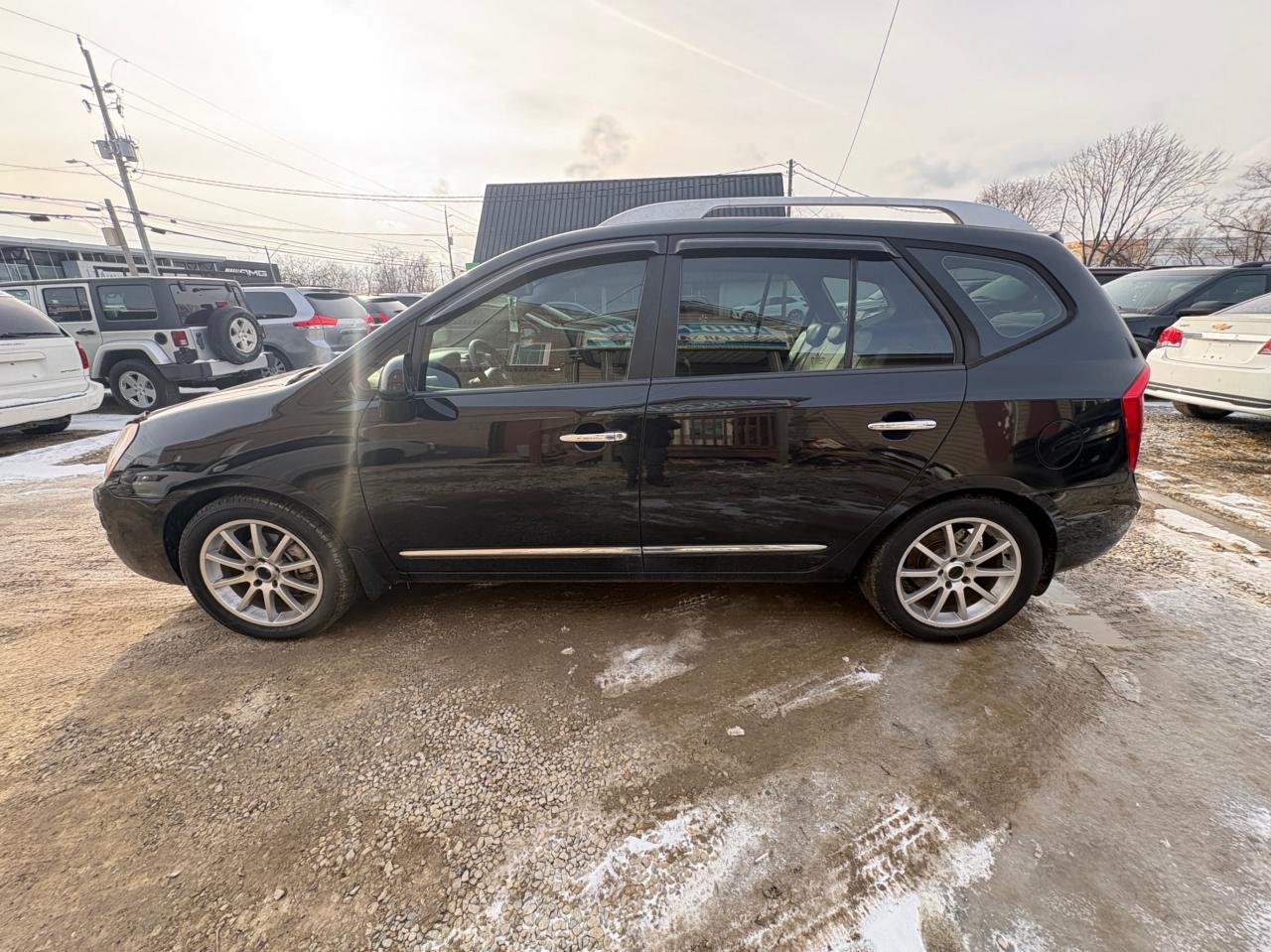 2011 Kia Rondo EX V6 – 7 Passenger with Safety Included and 1-Year Powertrain Warranty Photo