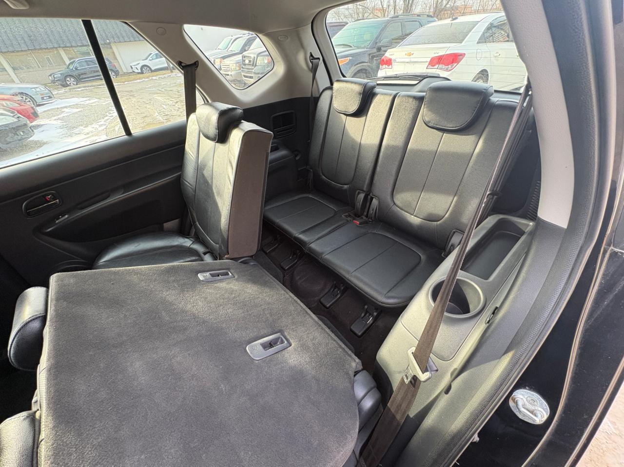 2011 Kia Rondo EX V6 – 7 Passenger with Safety Included and 1-Year Powertrain Warranty Photo