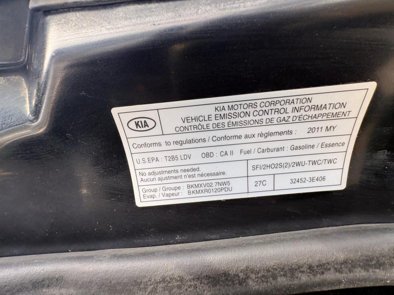 2011 Kia Rondo EX V6 – 7 Passenger with Safety Included and 1-Year Powertrain Warranty Photo