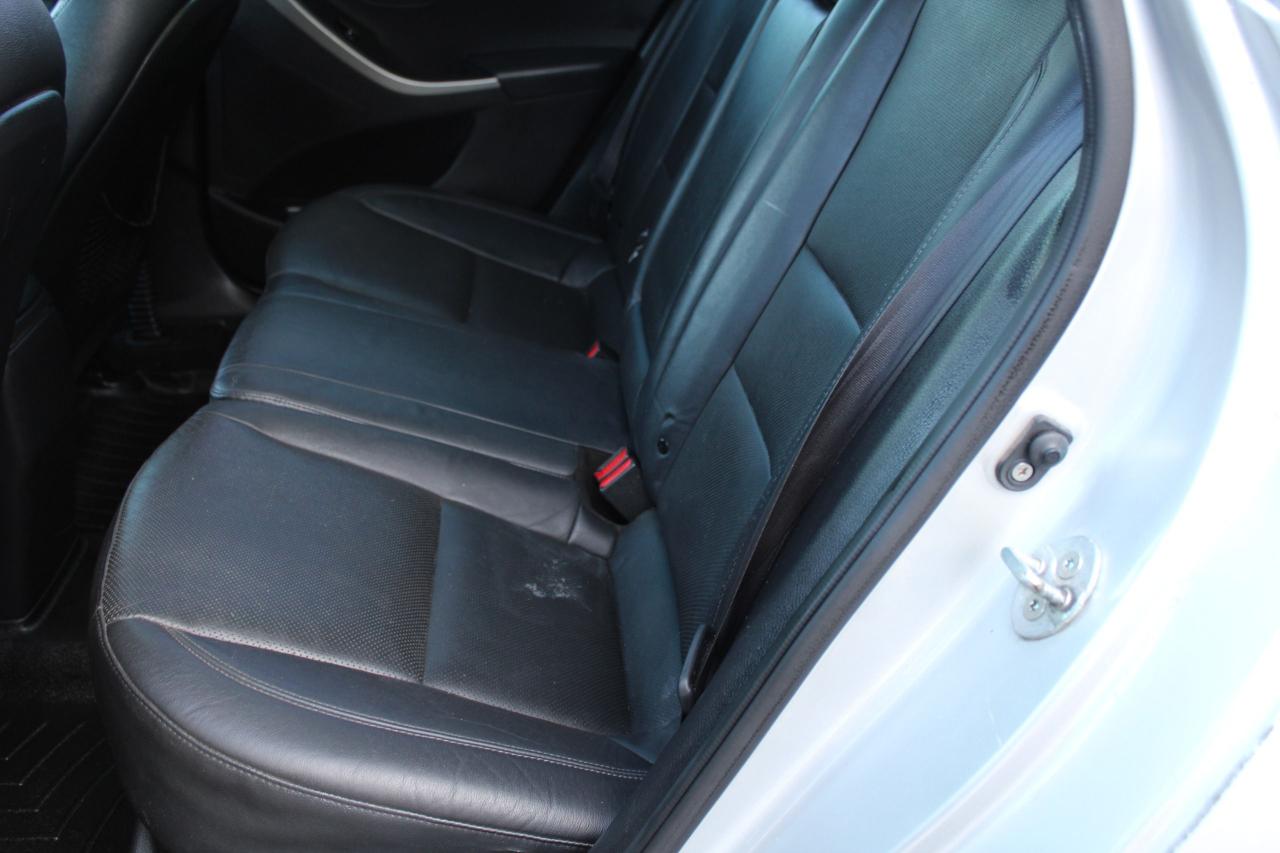 2013 Hyundai Elantra GT SE Photo