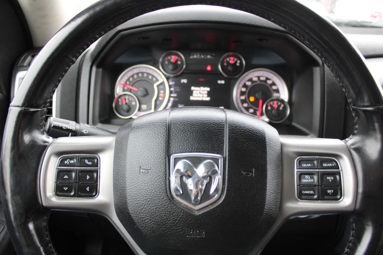 2022 RAM 1500 Classic SLT Photo2