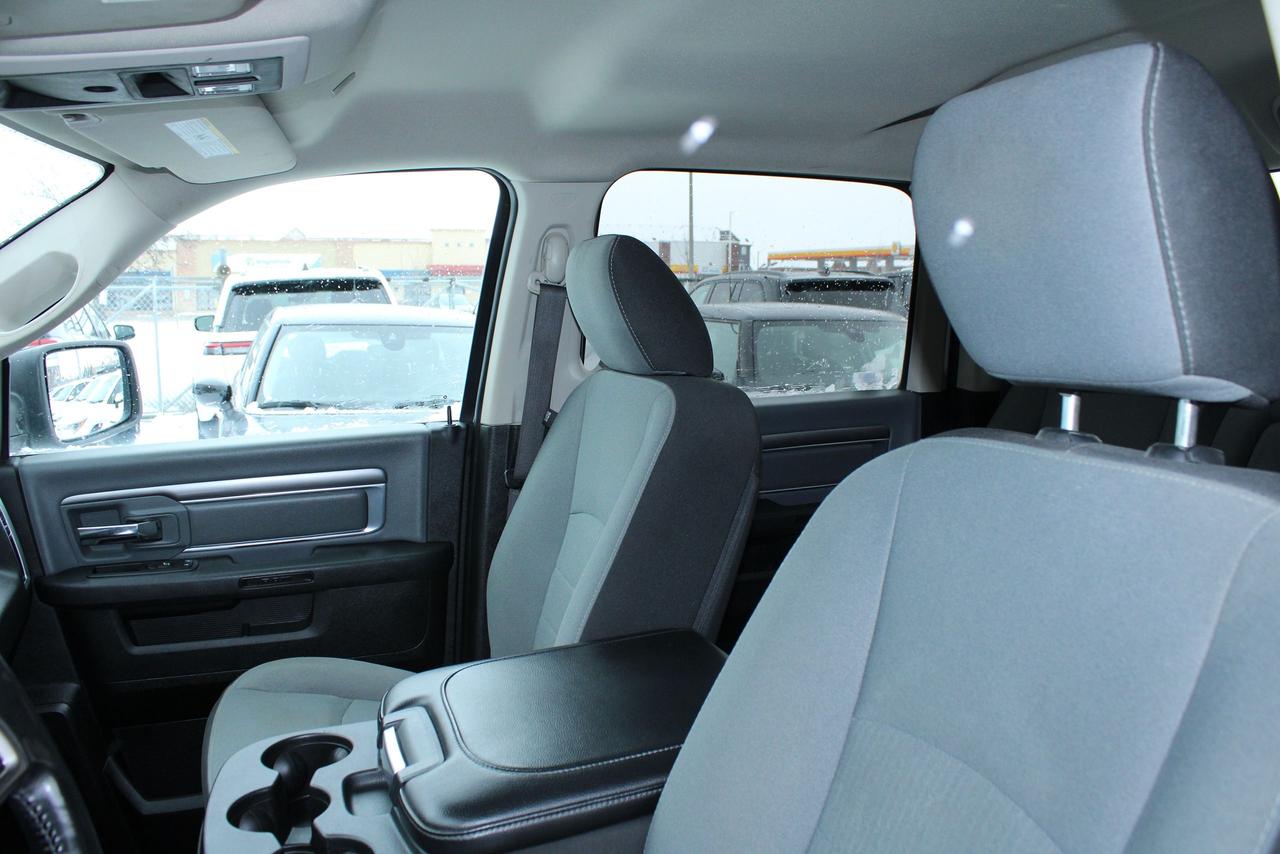 2022 RAM 1500 Classic SLT Photo