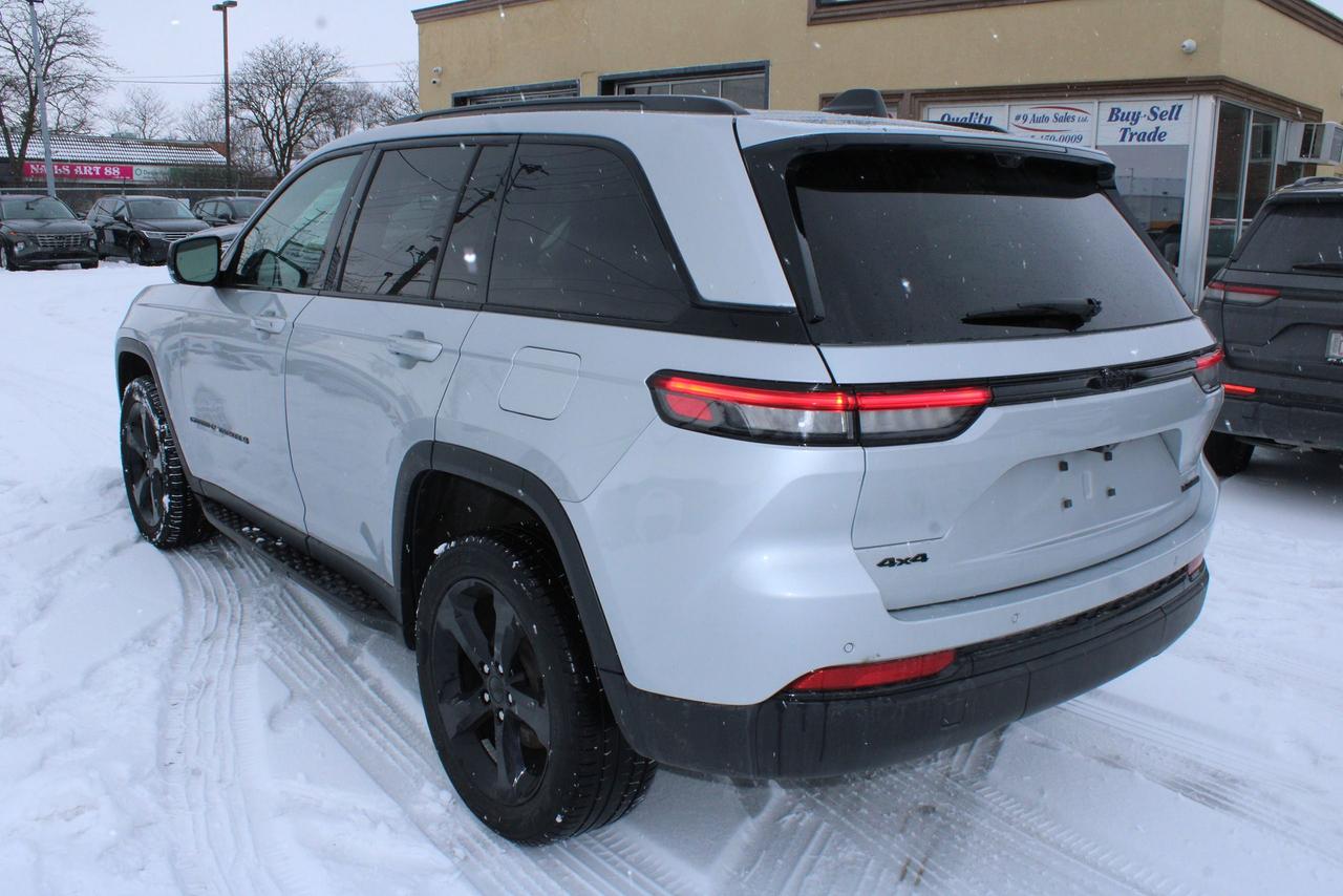 2024 Jeep Grand Cherokee Limited Photo3