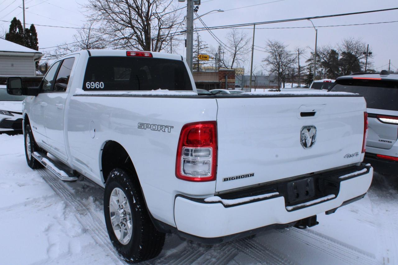 2023 RAM 3500 Big Horn Photo