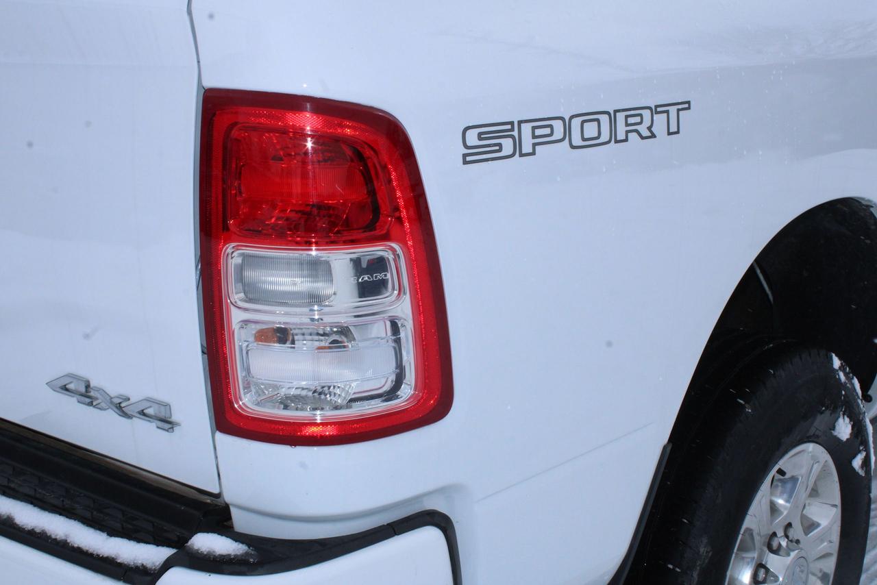 2023 RAM 3500 Big Horn Photo