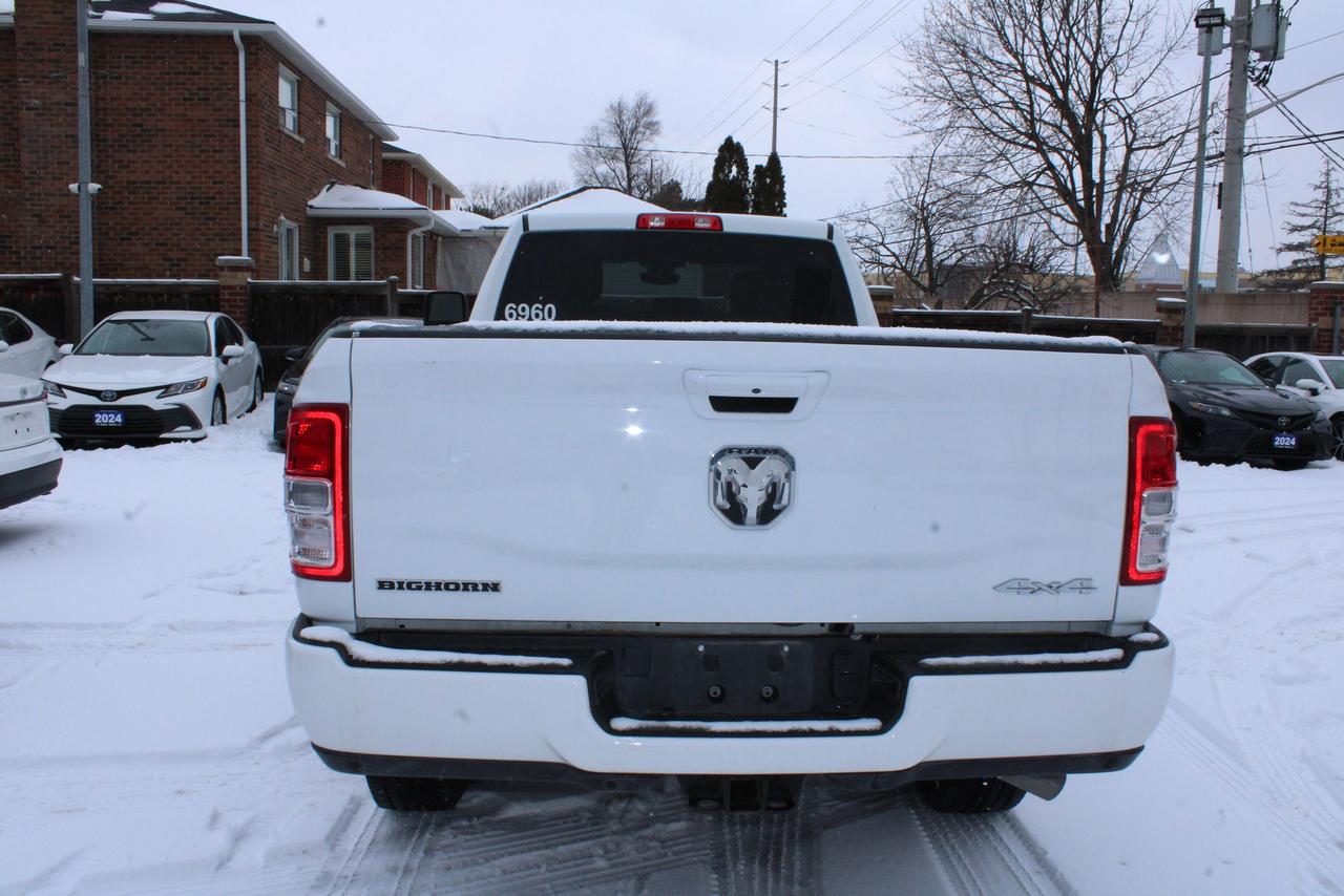 2023 RAM 3500 Big Horn Photo