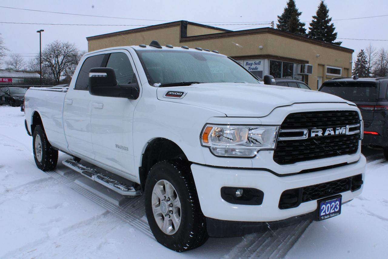 2023 RAM 3500 Big Horn Photo0