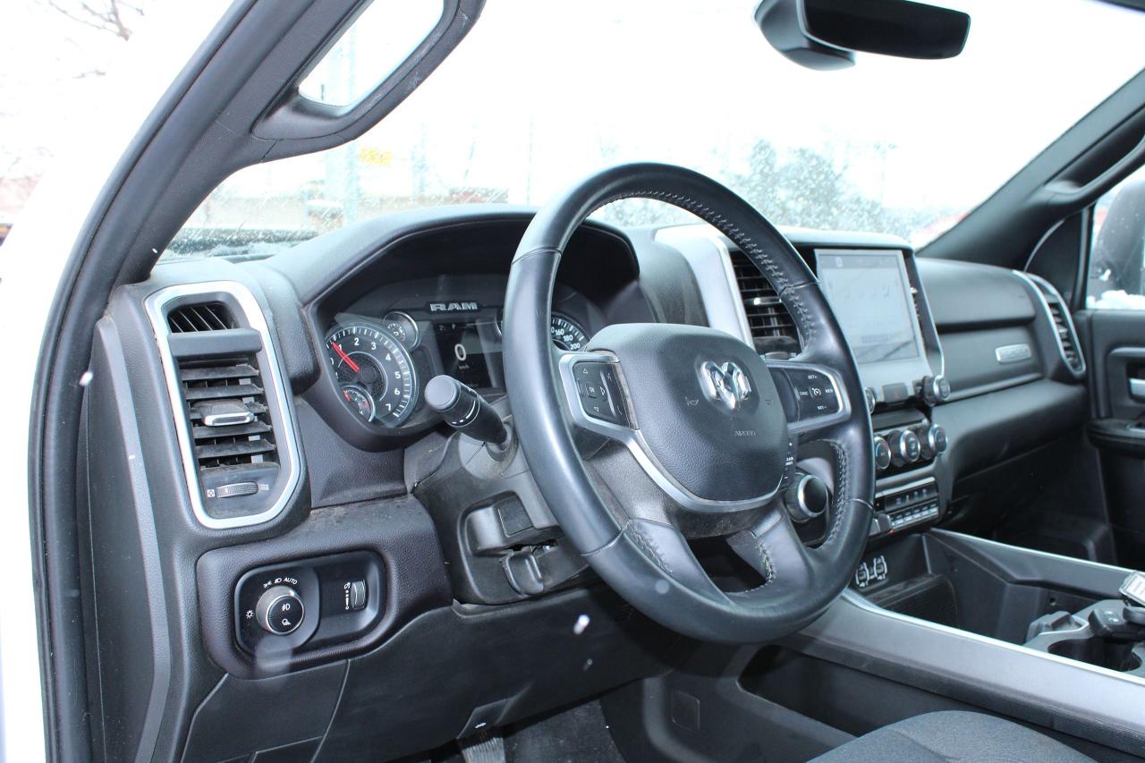 2023 RAM 3500 Big Horn Photo