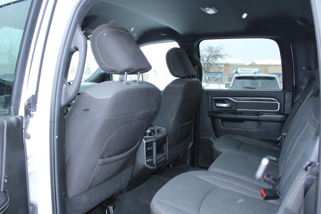 2023 RAM 3500 Big Horn Photo