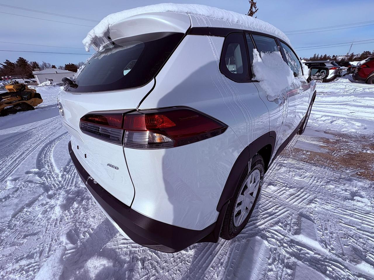 2026 Toyota Corolla Cross L Photo3