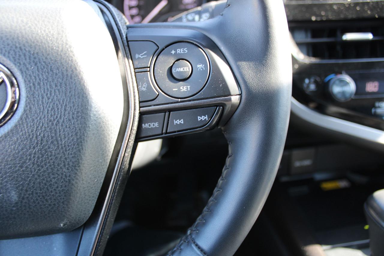 2024 Toyota Camry HYBRID SE Photo