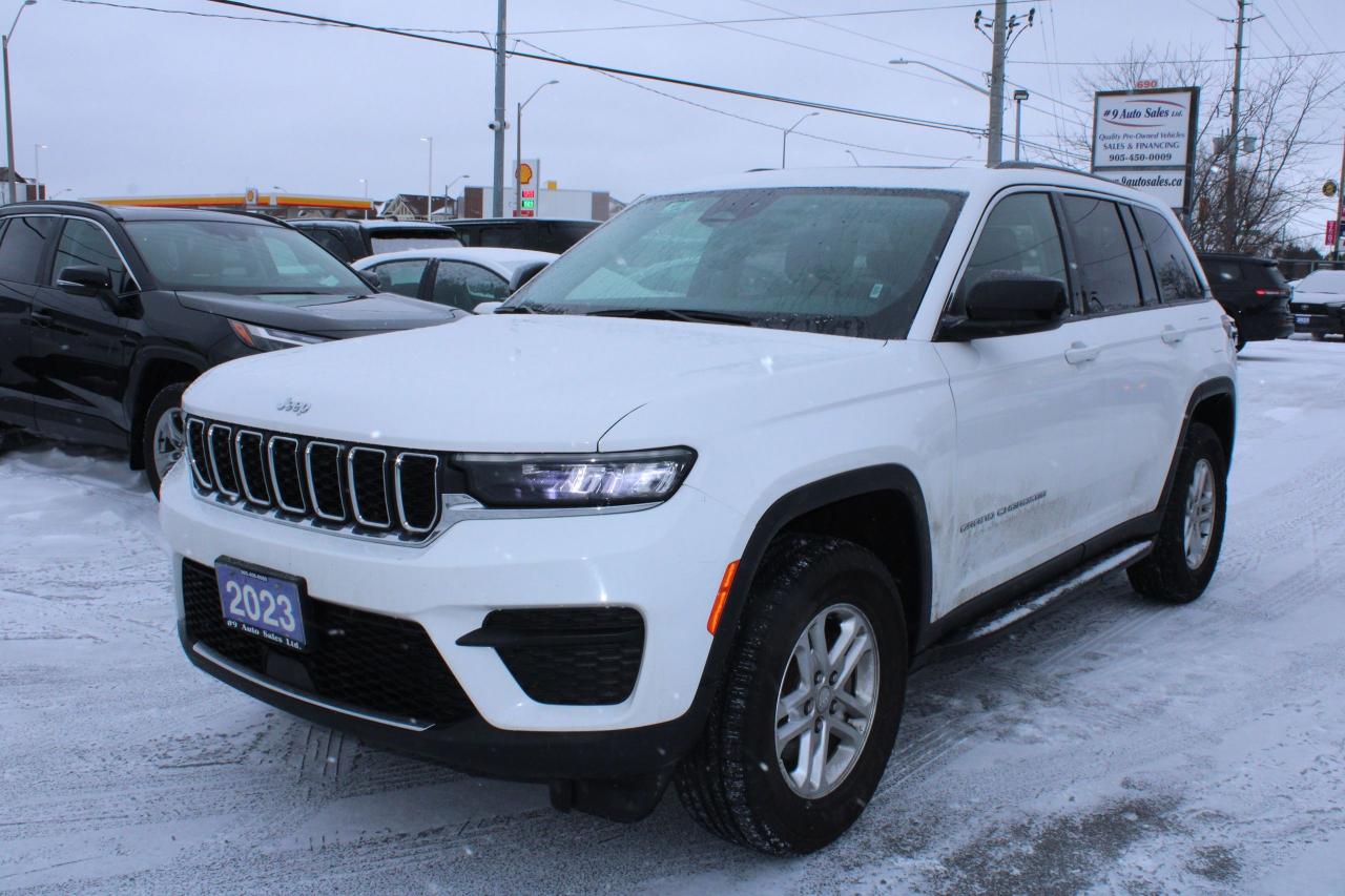2023 Jeep Grand Cherokee Laredo Photo