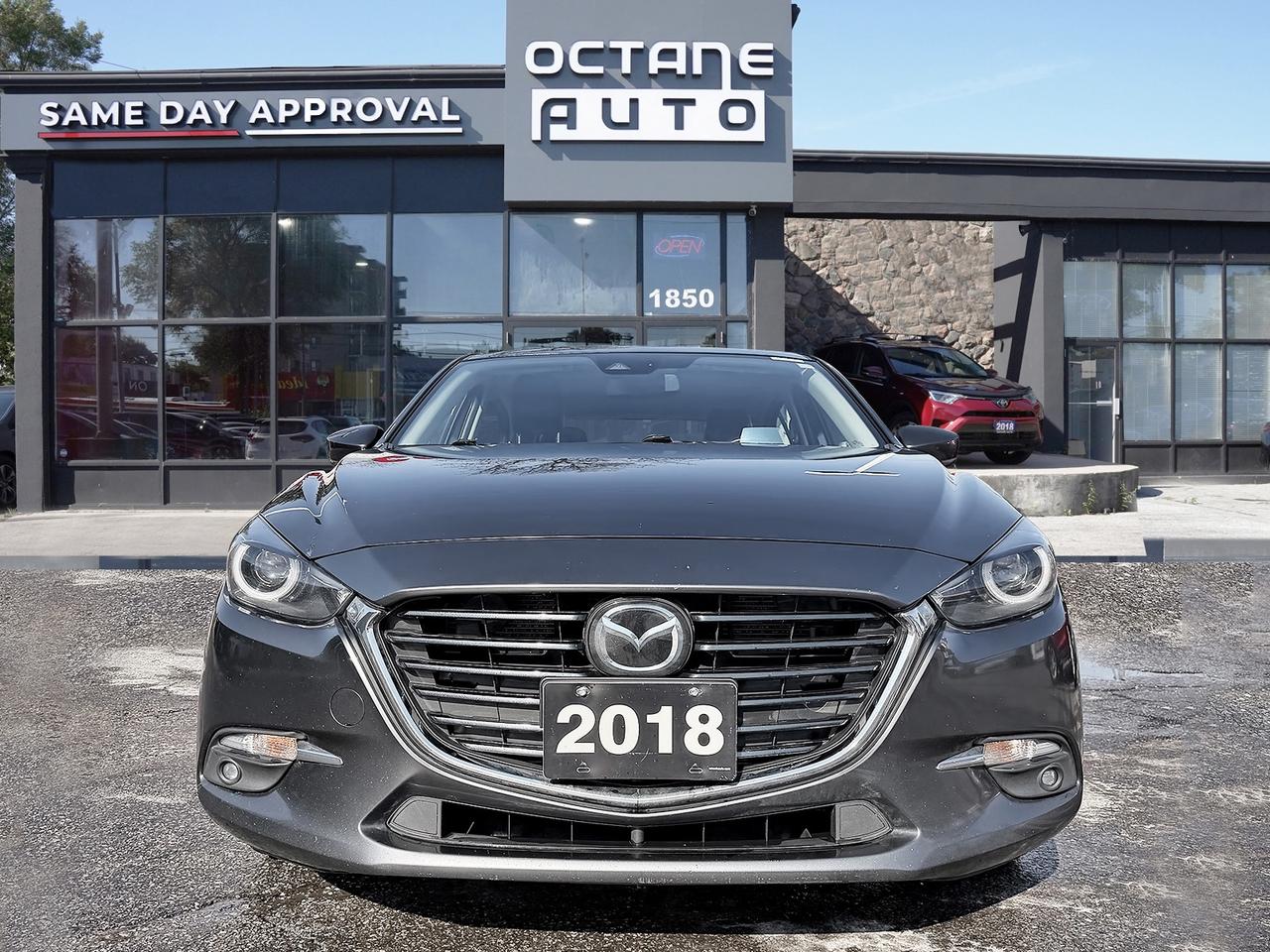 2018 Mazda MAZDA3 GT Photo