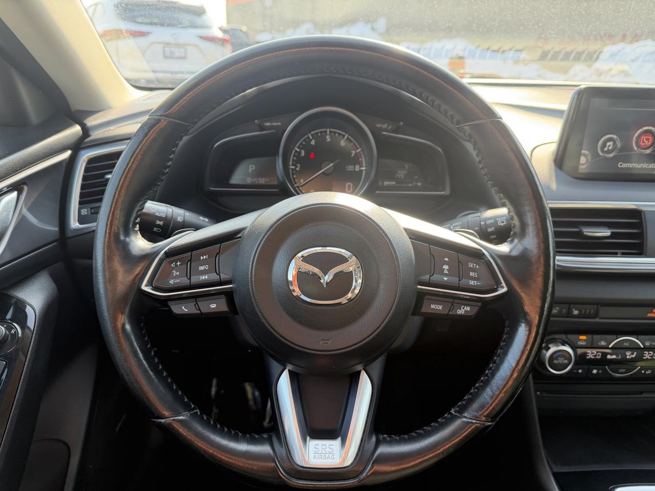2018 Mazda MAZDA3 GT Photo