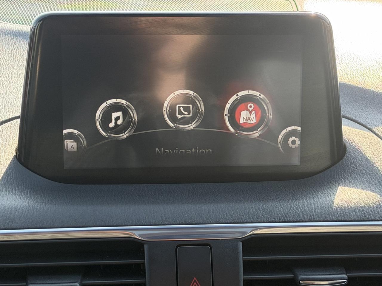 2018 Mazda MAZDA3 GT Photo