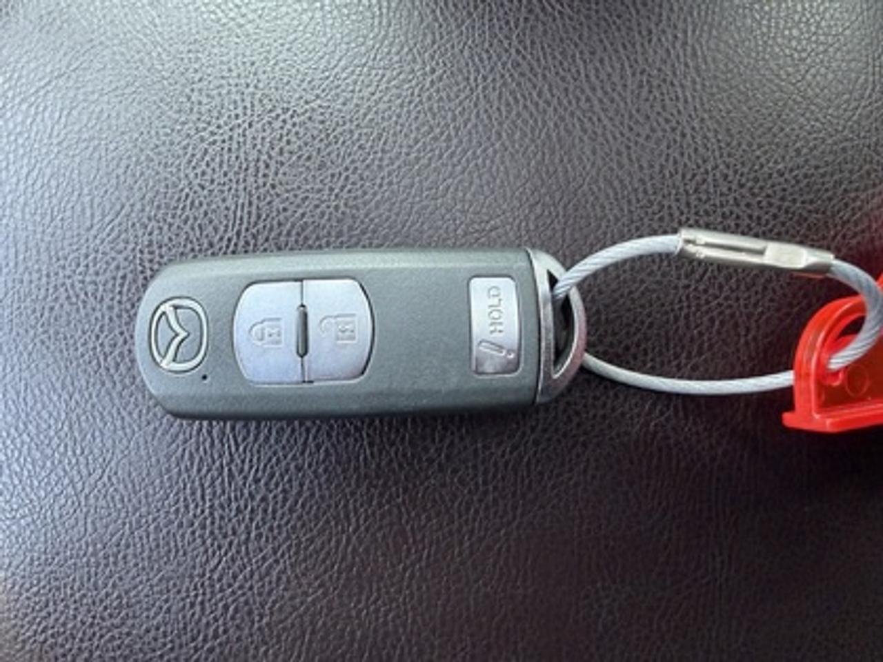 2018 Mazda MAZDA3 GT Photo