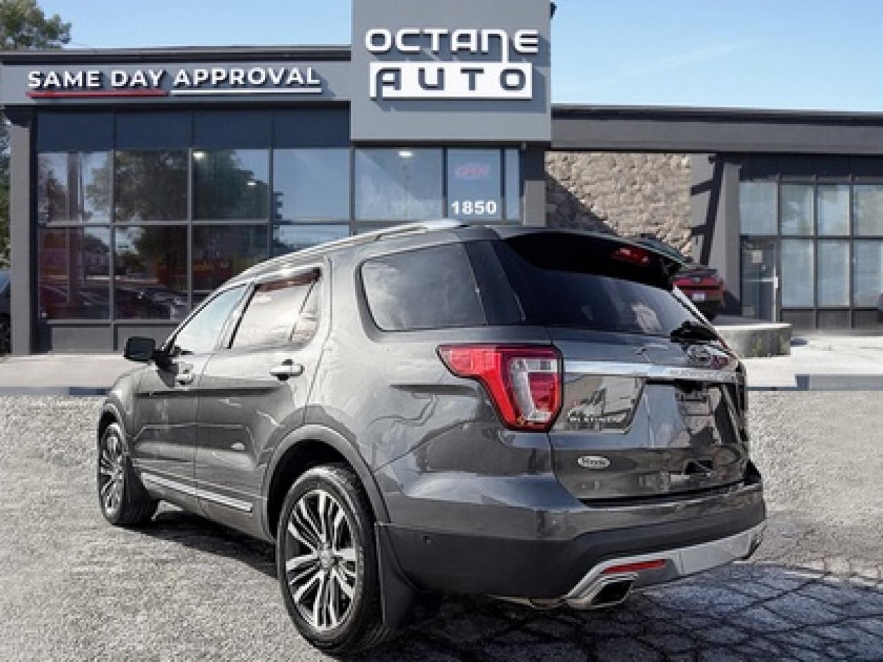 2017 Ford Explorer Platinum Awd Photo